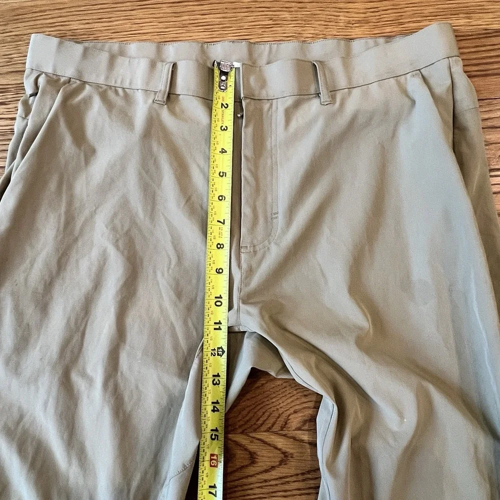 Fabletics The Only Pant Classic Fit Mens Size 38x32 (30
